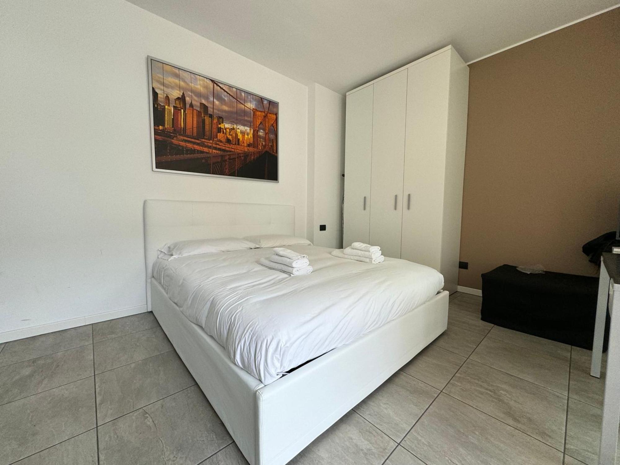 Sempione Rho Expo Stay - Affitti Brevi Italia Pero Exterior photo